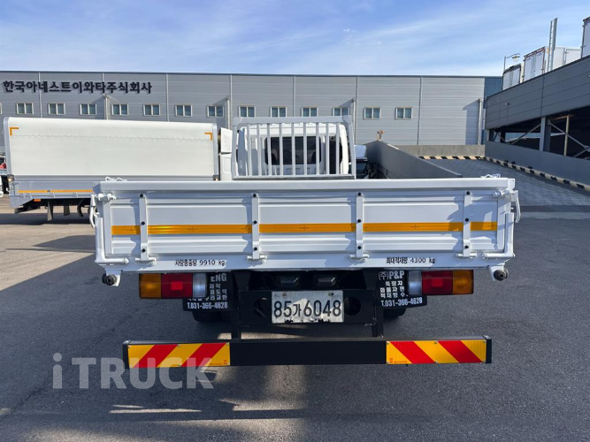 현대 메가트럭 250 단바리 카고 4.5톤 오토 6