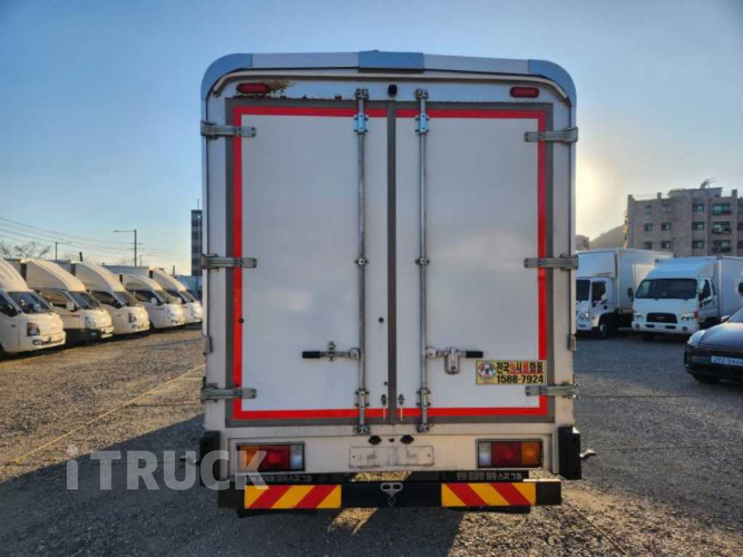 현대 올뉴마이티 3.5톤 광폭 윙바디 슈퍼캡 4