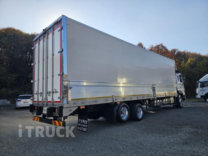 현대 메가트럭 와이드캡 300 후축 윙바디 7.5톤 수동 5