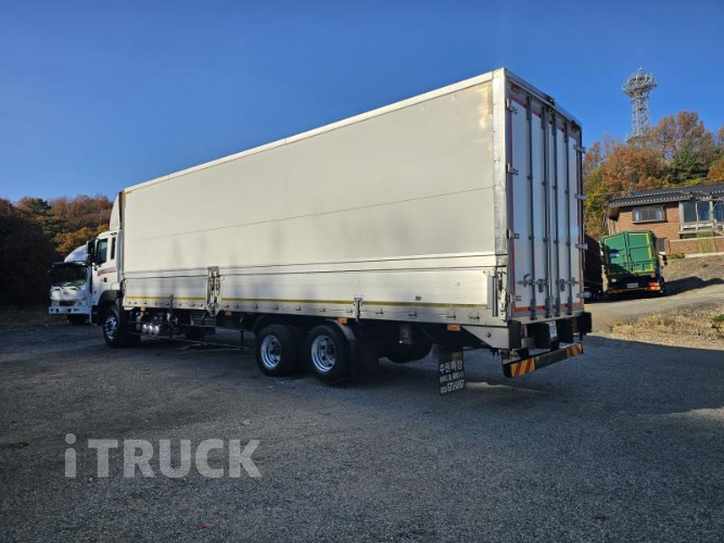 현대 메가트럭 와이드캡 300 후축 윙바디 7.5톤 수동 3