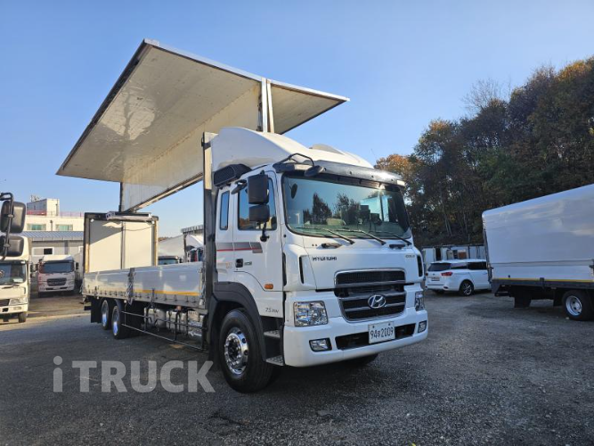 현대 메가트럭 와이드캡 300 후축 윙바디 7.5톤 수동 9