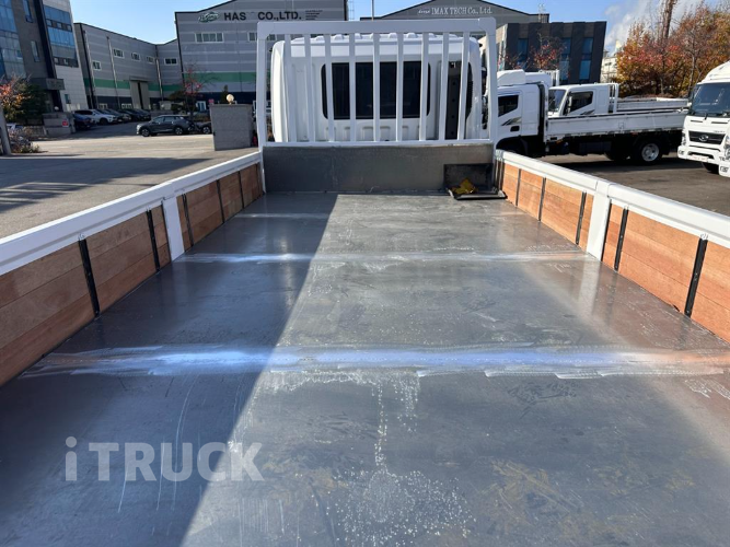 현대 메가트럭 250 단바리 카고 4.5톤 오토 5