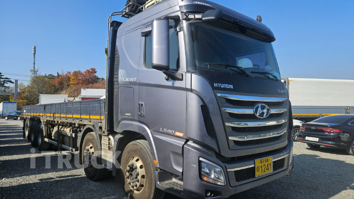 현대 엑시언트 540 단바리 카고 25톤 오토 1