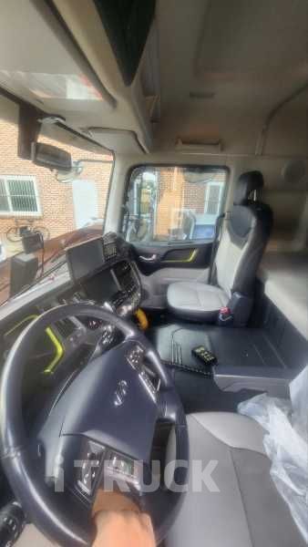 현대 파비스 325 후축 냉동 컨테이너탑 8.5톤 오토 13