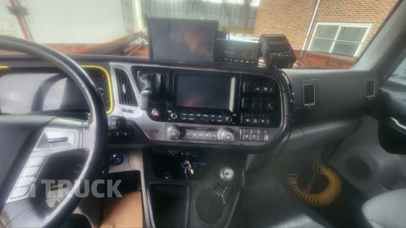 현대 파비스 325 후축 냉동 컨테이너탑 8.5톤 오토 12