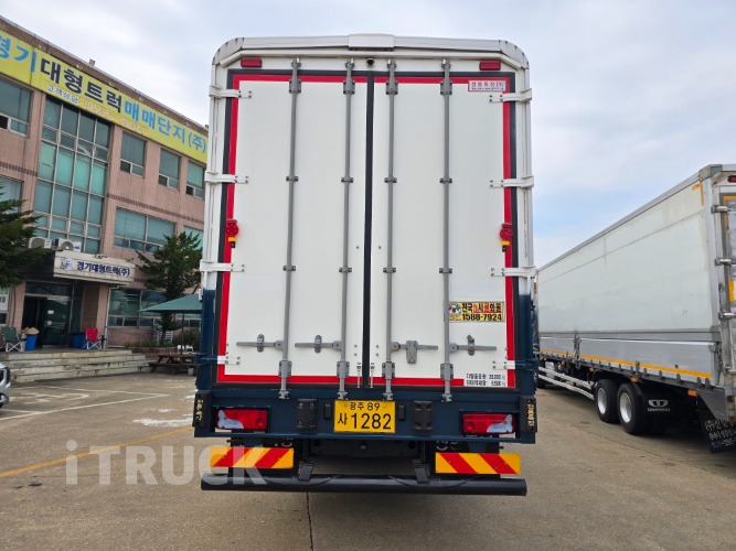 만 TGM 320 후축 윙바디 11.2톤 오토 7