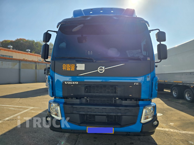 볼보 FE 350 후축 윙바디 10.5톤 오토 1