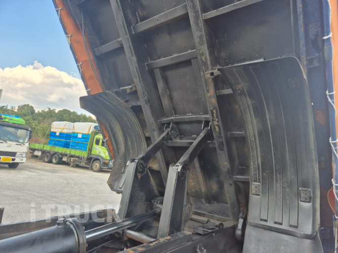 현대 메가트럭 196 중기(건설)덤프 4.5톤 수동 8