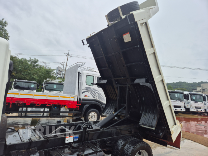 현대 마이티큐티 140 중기(건설)덤프 2.5톤 수동 5