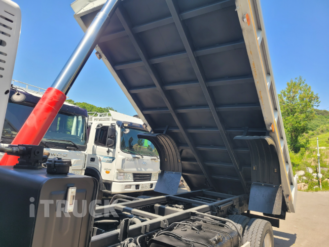 현대 메가트럭 250 중기(건설)덤프 4.5톤 수동 11