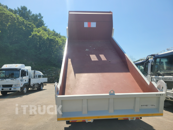 현대 메가트럭 250 중기(건설)덤프 4.5톤 수동 10