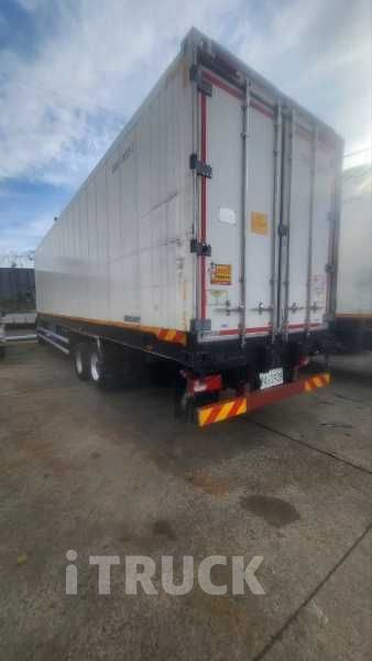 현대 파비스 325 후축 냉동 컨테이너탑 8.5톤 오토 3