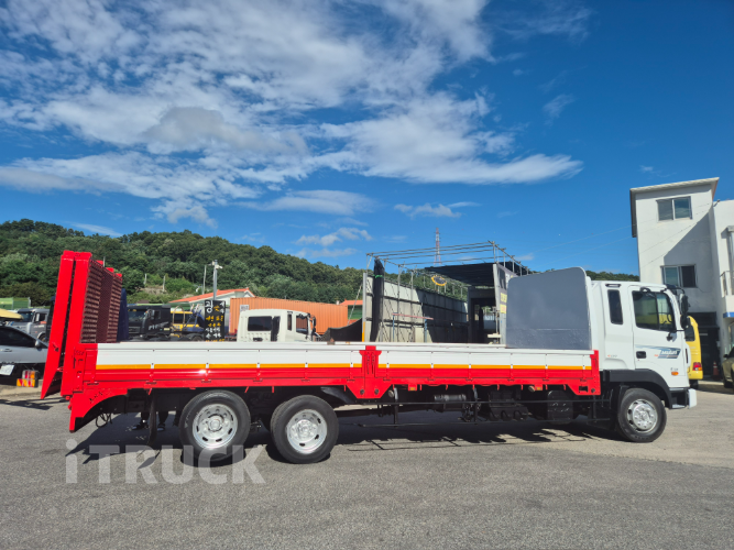 현대 셀프로더 메가트럭 5톤 6