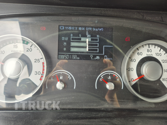 현대 메가트럭 250 단바리 카고 4.5톤 수동 11