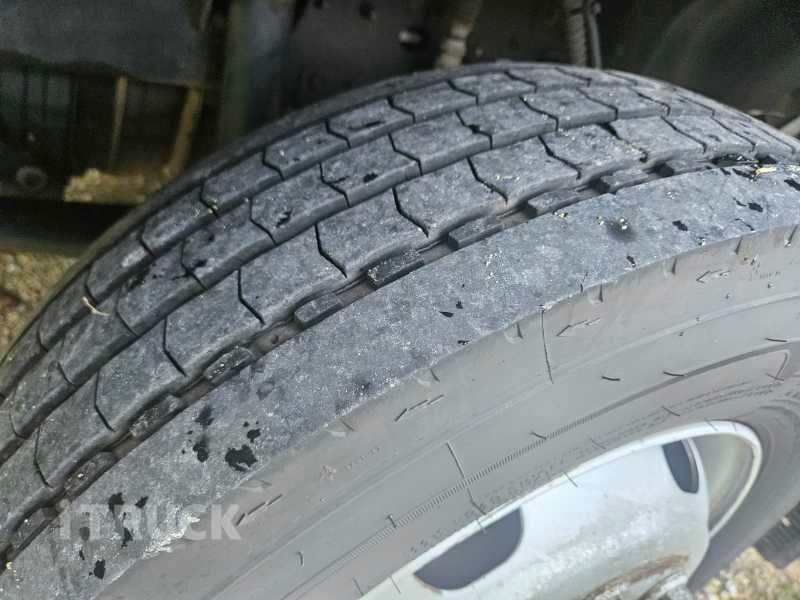 타타대우 더쎈 4톤 광폭 윙바디 9