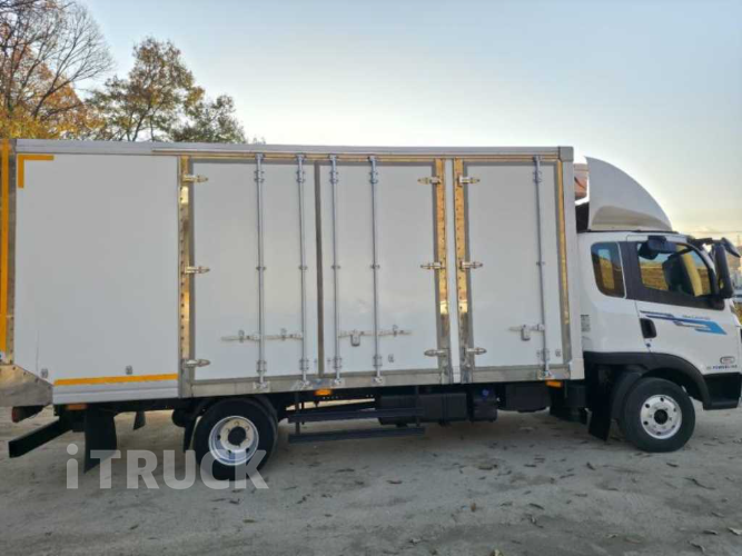 타타대우 더쎈 3.5톤 광폭 냉동탑 투냉 조르다 3