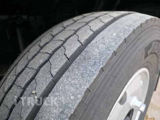 타타대우 더쎈 3.5톤 광폭 냉동탑 투냉 조르다 17