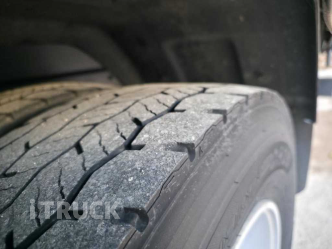 타타대우 더쎈 3.5톤 광폭 냉동탑 투냉 조르다 18