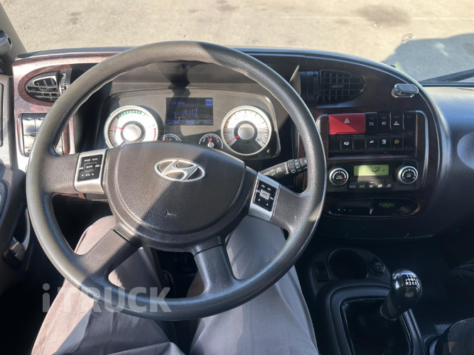 현대 메가트럭 280 단바리 표준탑 5톤 수동 12