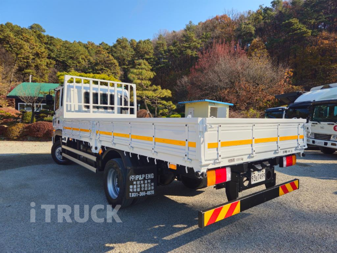 현대 메가트럭 260 단바리 카고 4.5톤 수동 4