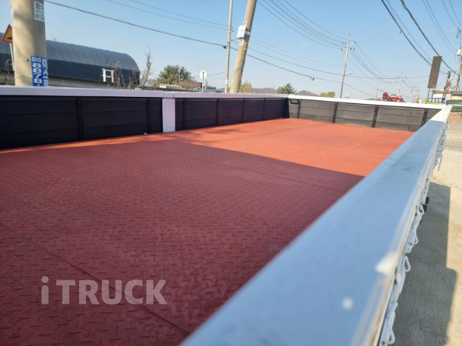 현대 메가트럭 270 단바리 카고 4.5톤 수동 8