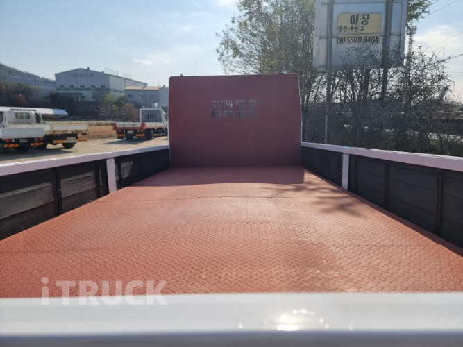 현대 메가트럭 270 단바리 카고 4.5톤 수동 7