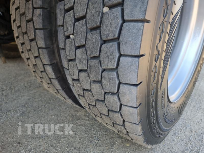 현대 메가트럭 270 단바리 카고 4.5톤 수동 14