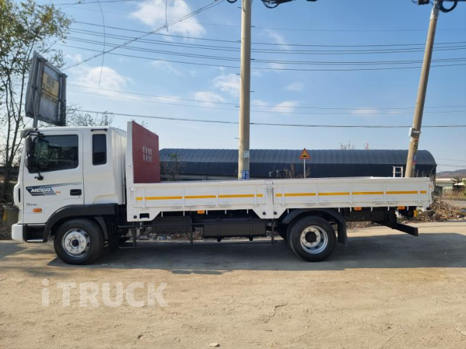 현대 메가트럭 270 단바리 카고 4.5톤 수동 3