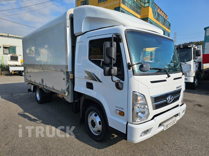 현대 올뉴마이티 2.5톤 윙바디 슈퍼캡 2