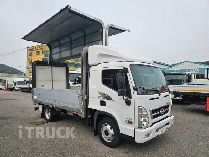 현대 올뉴마이티 2.5톤 윙바디 슈퍼캡 9