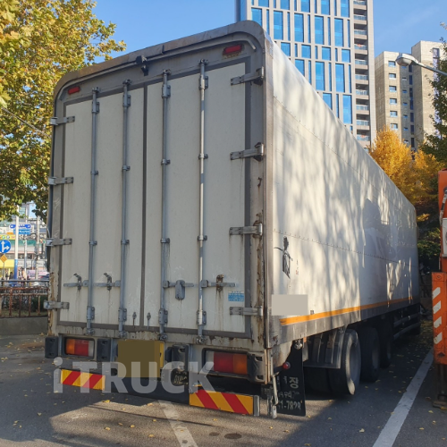 현대 메가트럭 300 후축 냉동윙 8.5톤 오토 2