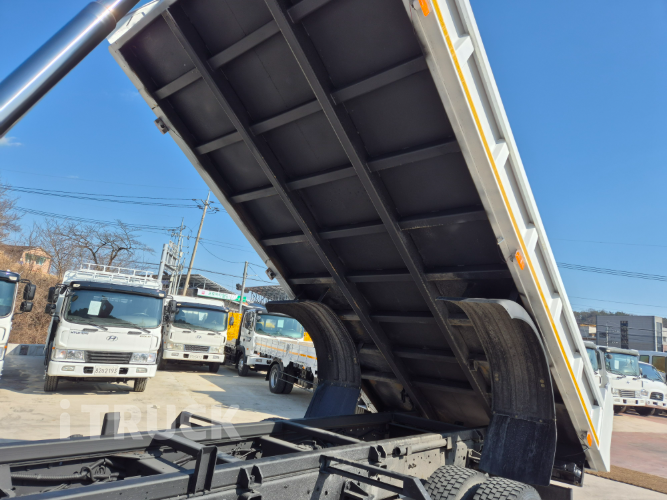 타타대우 프리마 260 중기(건설)덤프 4.5톤 수동 8