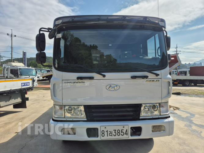 현대 셀프로더 메가트럭 4.5톤 2