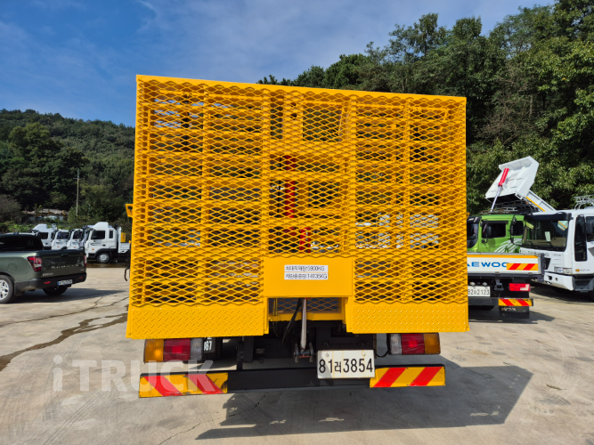 현대 셀프로더 메가트럭 4.5톤 1