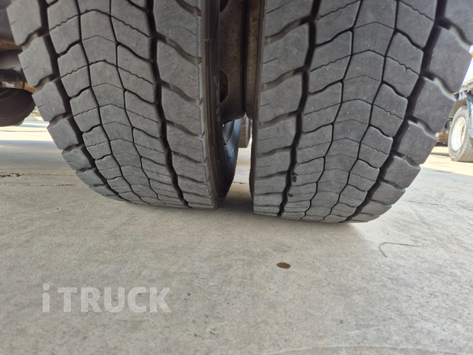 현대 셀프로더 메가트럭 4.5톤 8