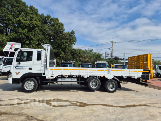 현대 셀프로더 메가트럭 4.5톤 4