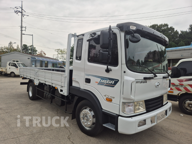현대 메가트럭 4톤 카고 일반캡 단축