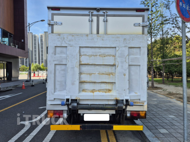 현대 올뉴마이티 2.5톤 냉동탑 1