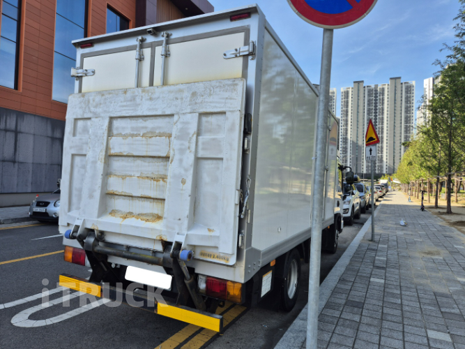 현대 올뉴마이티 2.5톤 냉동탑 5