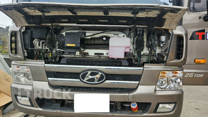 현대 트라고 암롤 460 27톤 수동 앞축 16