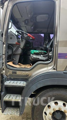 현대 트라고 암롤 460 27톤 수동 앞축 11