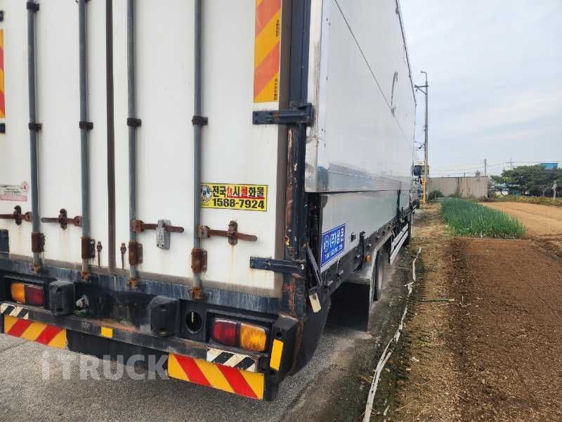 타타대우 노부스 260 후축 냉장/냉동차 4.5톤 수동 1