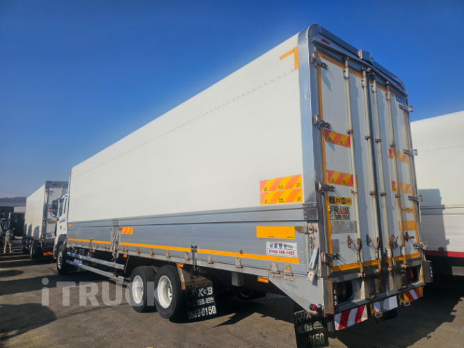 현대 메가트럭 와이드캡 300 후축 윙바디 7.5톤 수동 5