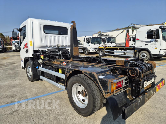 현대 올뉴마이티 암롤 3.5톤 수동 단바리 6