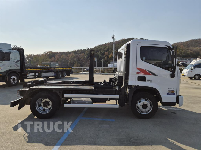 현대 올뉴마이티 암롤 3.5톤 수동 단바리 0