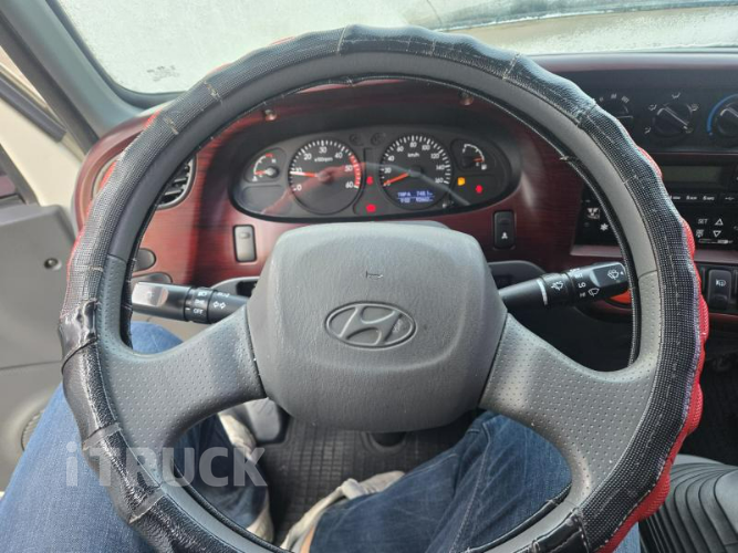 현대 마이티큐티 2.5톤 냉동탑 6