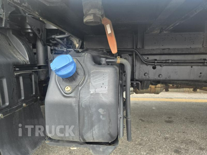 현대 마이티큐티 2.5톤 냉동탑 9