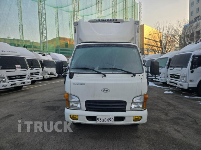 현대 마이티큐티 2.5톤 냉동탑 1