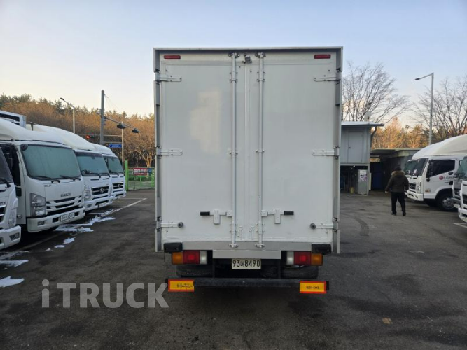 현대 마이티큐티 2.5톤 냉동탑 4