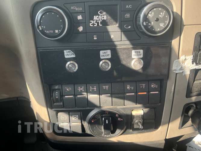 만 TGS 500 후축 냉동탑 21톤 오토 10